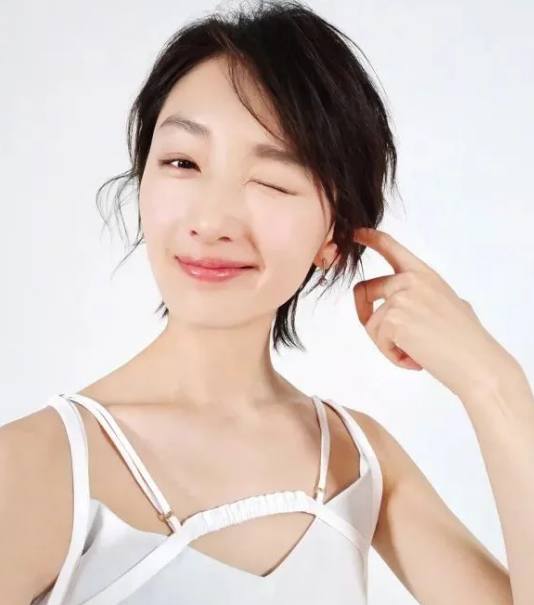 多元審美時代下的獨特魅力，小眼睛明星的魅力風(fēng)采