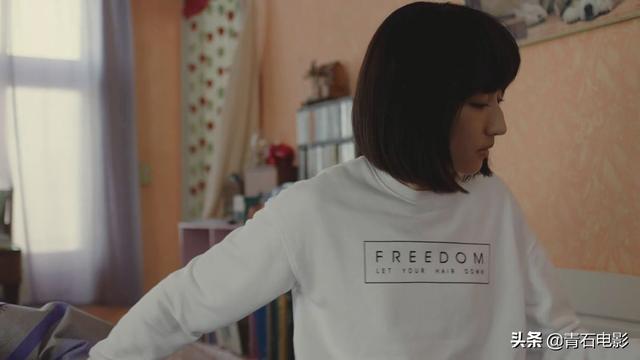 演員何佳，炸裂演技，魅力四射??