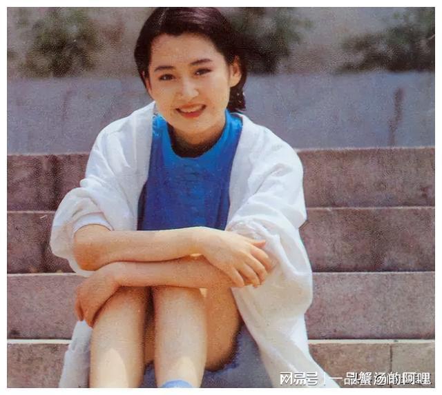重磅推出，演員楊青科技新品，引領(lǐng)未來(lái)生活新潮流！