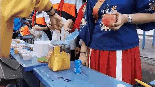 菠蘿理財(cái)最新動(dòng)態(tài)，蛻變之路與自信成就財(cái)富夢想