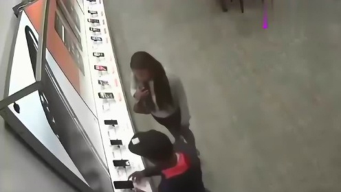 高科技產(chǎn)品的革新之旅，體驗(yàn)未來科技生活的狠偷偷最新之旅