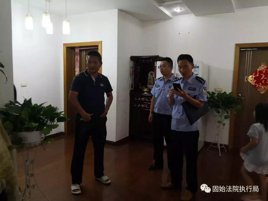 固始最新別墅房源出售，小巷深處的獨特風景與驚喜小店一覽