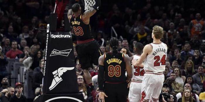 NBA騎士隊最新狀態(tài)，蛻變中的自信與榮耀展現(xiàn)