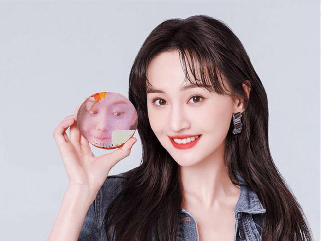 鄭爽2025最新動(dòng)態(tài)，蛻變之路，自信照亮未來成就展望